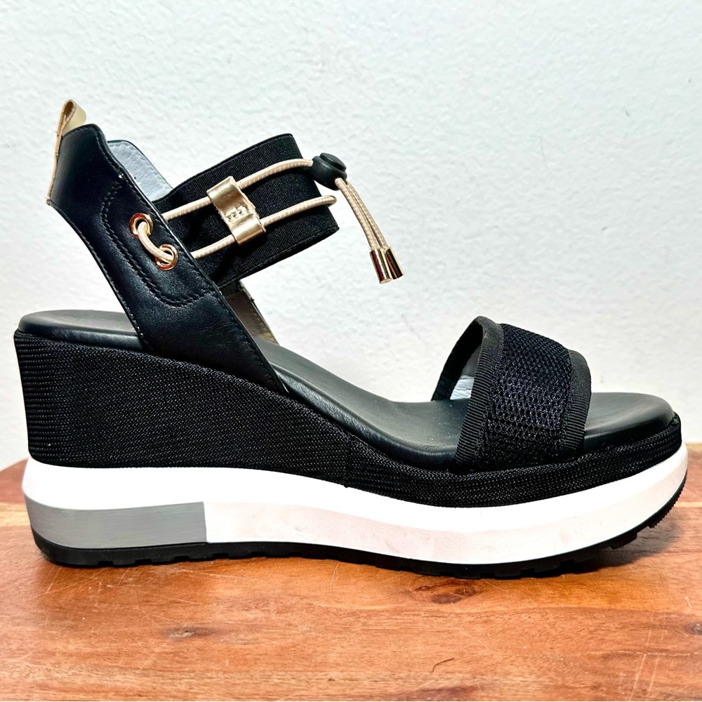 NeroGiardini Platform Wedge Sandals with Bungee Detail - Picture 4 of 10
